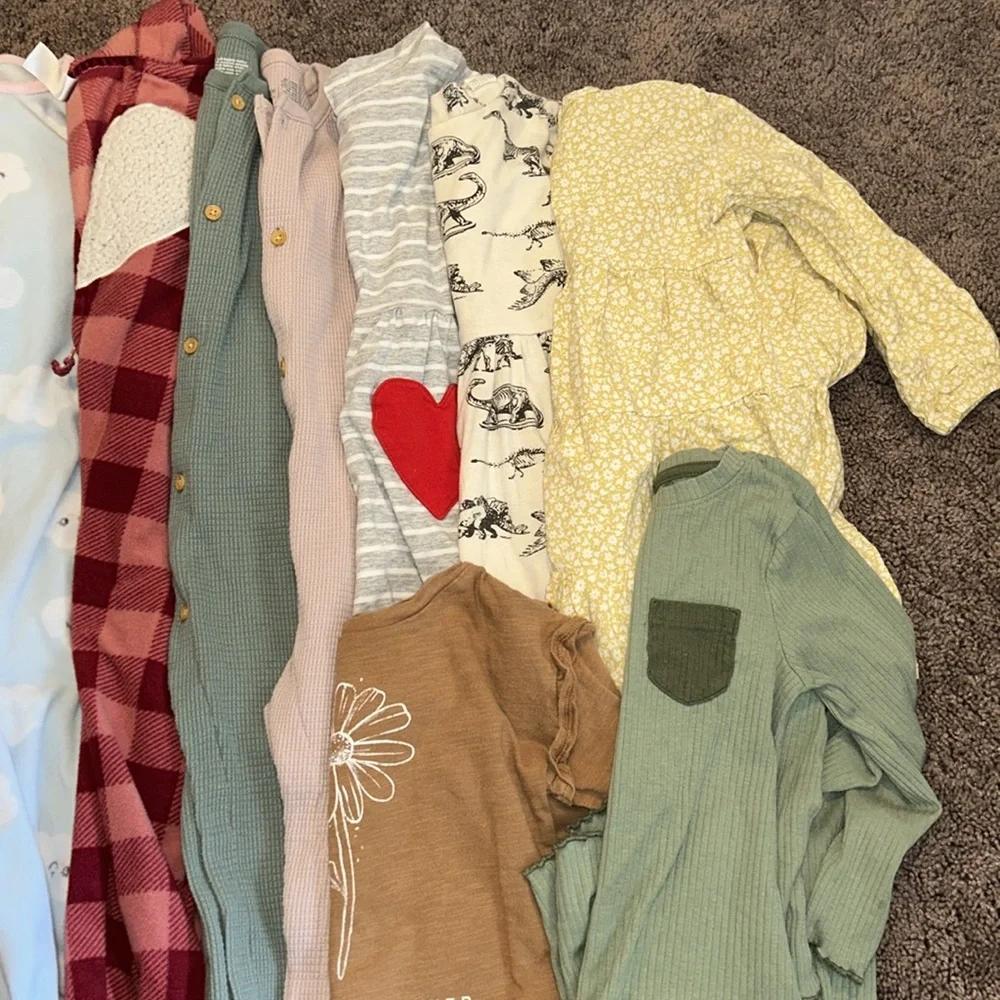 Toddler girl 24m fleece footies, rompers, dresses, tops fall/winter bundle